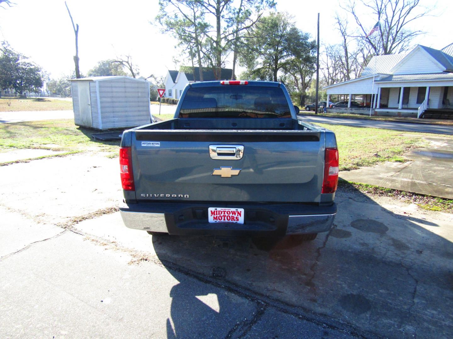 2010 Blue Chevrolet Silverado 1500 LS Extended Cab 2WD (1GCSCREA4AZ) with an 4.8L V8 OHV 16V engine, Automatic transmission, located at 15016 S Hwy 231, Midland City, AL, 36350, (334) 983-3001, 31.306210, -85.495277 - Photo#5